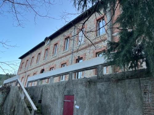 Château Lou Cante Perdrix - La Vernarède