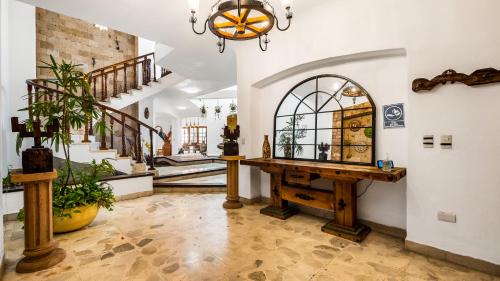 Casa Luana: Luxury Oasis designer villa with pool and garden in Puerto Vallarta, Mexico