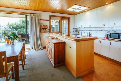 Five-Bedroom House image 7
