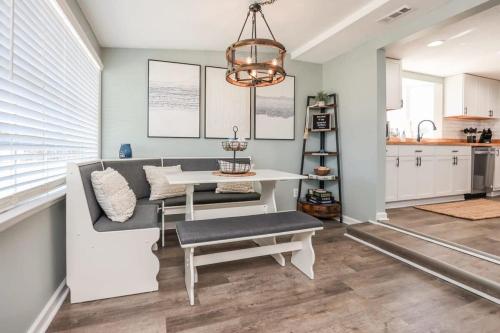 Waterfront Vacation Home near Camp Lejeune in Sneads Ferry (NC)