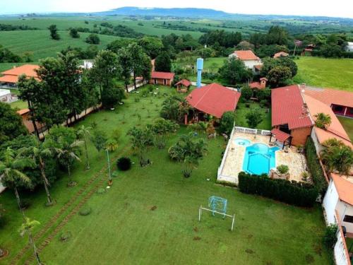 Chácara em Boituva com piscina e churrasqueira