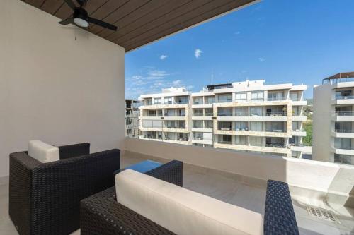 Penthouse with Private Jacuzzi and 4 Bedrooms in Cabo San Lucas, Mexico