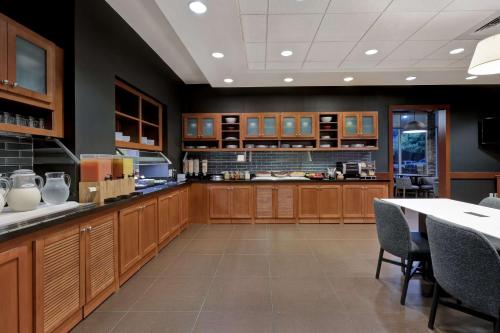 餐飲選擇, Hyatt Place San Antonio North Stone Oak in 希爾村莊
