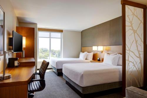 Queen Room with Two Queen Beds and Sofa Bed