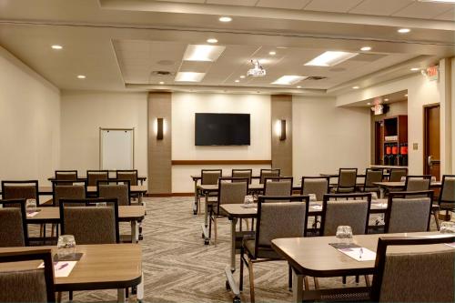 Hyatt Place Madison/Verona