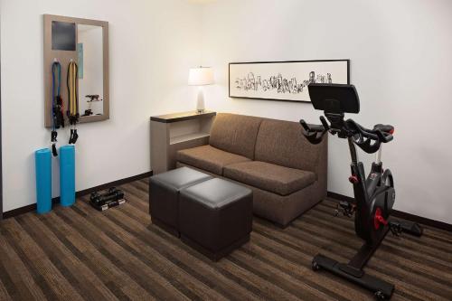 Hyatt House Irvine/John Wayne Airport - image 5