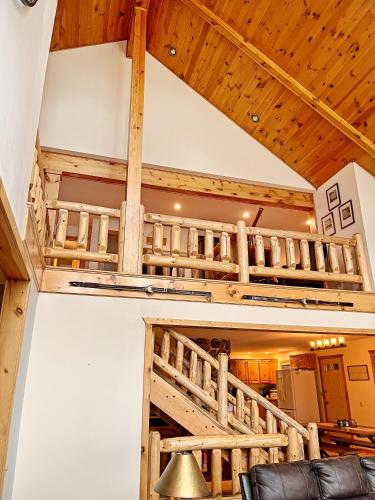 5br Lakeside Home Fishing And Pet Friendly in Necedah, USA