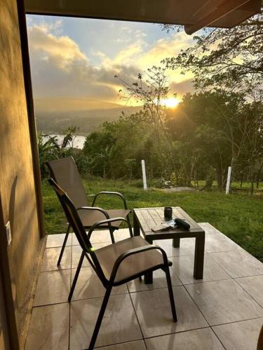 LakeLifeCR Tu casa frente al Lago Arenal