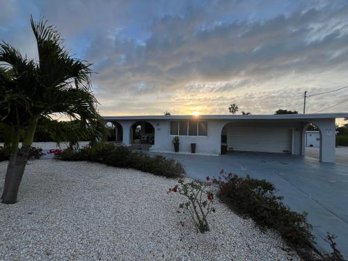 Home On The Water In Marathon, Fl