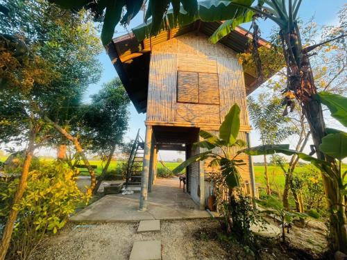 Kratomrimtung Homestay กระท่อมริมทุ่งโฮมสเตย์