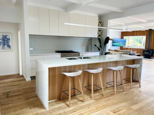 Konyha, The Dunes - Couples *Beachfront* in Lake Tyers Beach