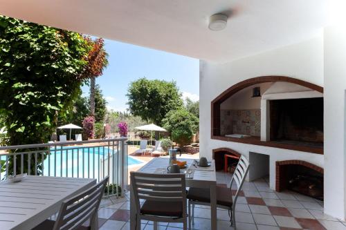 Villa Nice Dream With Pool And Terrace - Happy Rentals