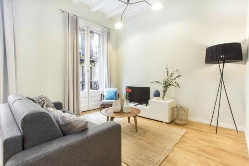 The Collection Barcelona - Bright and modern 4bedroom with terrace in Las Ramblas P1, Barcelona (photo 10)