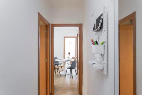Apartment image 9