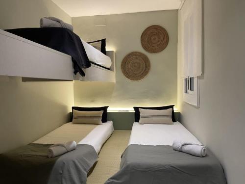 Apartment image 10
