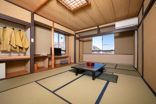 6 futon beds