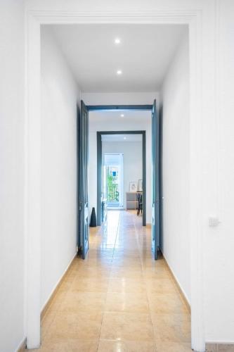 Apartment image 10