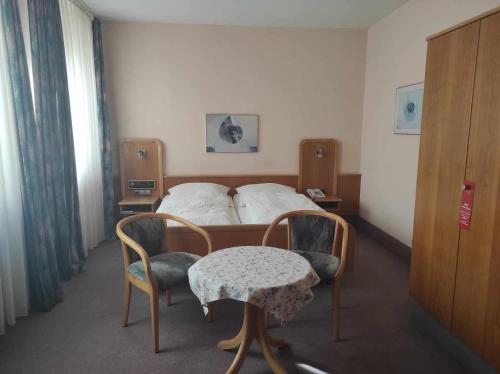 Hotel Grüner Baum - image 2