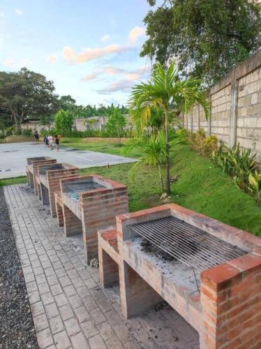 Resort Condo near Beaches in Lapu-Lapu City Resort Condo near Beaches in Lapu-Lapu City