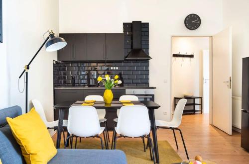 Family Apartment in central location, Berlín