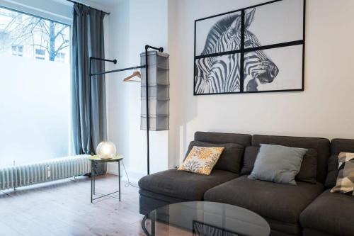 Great Apartment for Eight in Berlin Neukölln - image 3