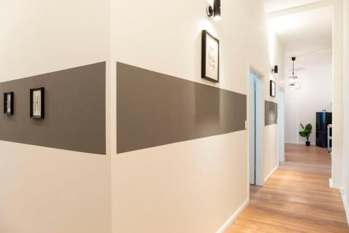 Modern 2 Bedroom Apartment in Berlin Schöneberg - image 10