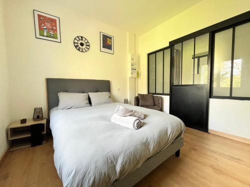 Studio lumineux à 10 min de marche du centre ville - Location saisonnière - Angoulême