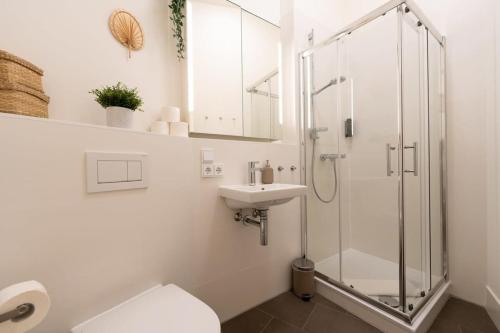 Großzügige Wohnung in der Nähe vom Quartierpark - image 2