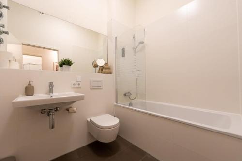 Apartment image 10