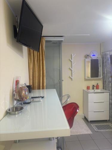 Small apartments in Lamone in Lugano