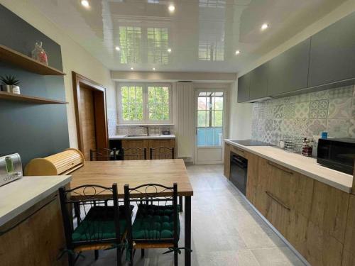 Konyha, Gîte cosy pour 2 à 4 personnes, village proche Mulhouse (Gite cosy pour 2 a 4 personnes, village proche Mulhouse) in Burnhaupt-le-Haut