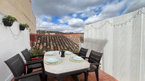 La Casica de los Abuelos By El Conserje in Pedralba