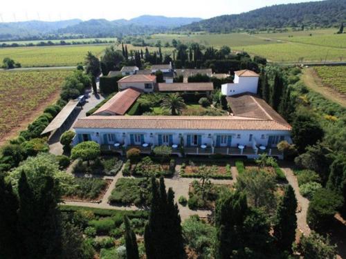 Hôtel et Appart'Hôtel Le Relais Du Val D'Orbieu Hotel de charme Pouzols-Minervois