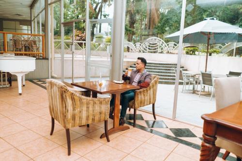 Faciliteiten, Monomotapa Hotel in Harare