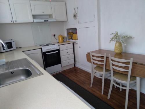 Beachgrass 15 minutes walk from South Beach Heacham, dog friendly in Hunstanton