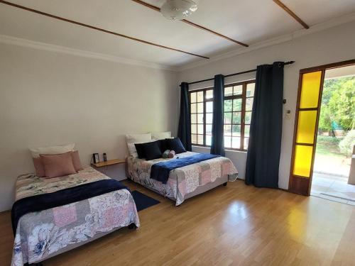 Molopo Naledi Guest Lodge in Vryburg