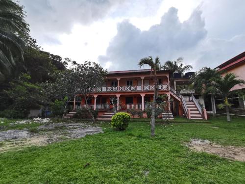 Matahari Long Beach in Perhentian Islands