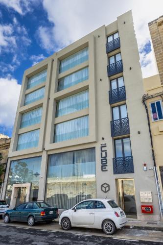 Luxury & modern new studio home in central Gzira!