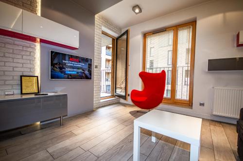 InPoint Krakow Suites - Steps from Main Station&Old Town Self Check-in, Kraków