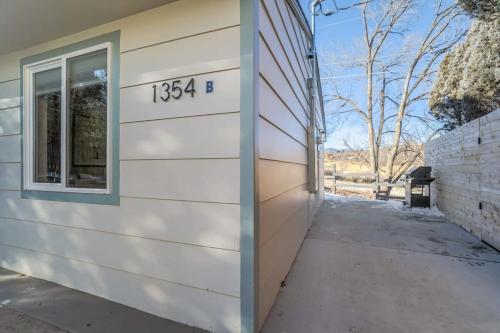 Tonka Heights Remodeled Oasis BBQ Hot Tub in Colorado Springs, USA
