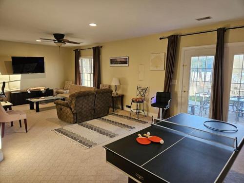 Cozy Townhouse with a Lake view Cozy Townhouse with a Lake view