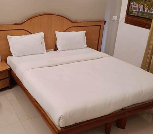 Hotel Woodland Kolhapur