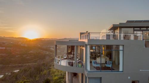 A szálláshely kívülről, Dazzling View, Knysna - Stunning holiday villa with roof deck & 360° views in Knysna Csúcs