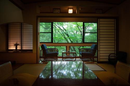 山荘天水和室 スタンダード