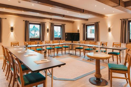 Banquet hall, Hotel Kaiserhof in Anif