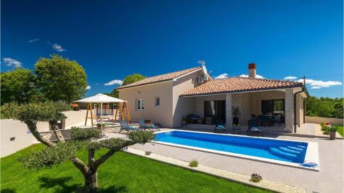 Charming villa Martina with pool near Pula and Rabac