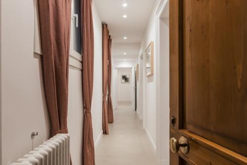 The Best in Rome Orologio - image 14