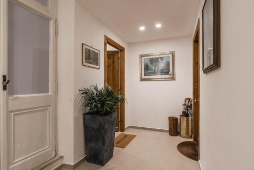 The Best in Rome Orologio - image 6