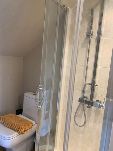 First floor Pad Carterton near Burford 4