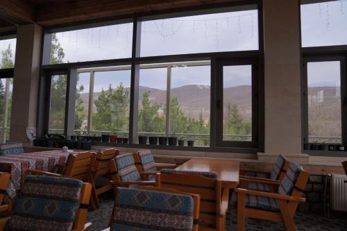 Restaurante, Zengezur Harmony Wellness Resort in Ismailli